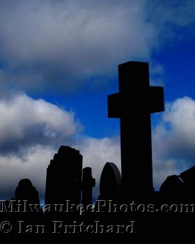 Photograph of Blue Cross from www.MilwaukeePhotos.com (C) Ian Pritchard